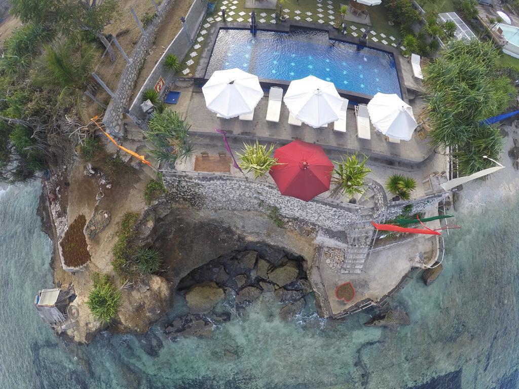 Twilight Ceningan Hotel นูซาเลมโบงัน ภายนอก รูปภาพ