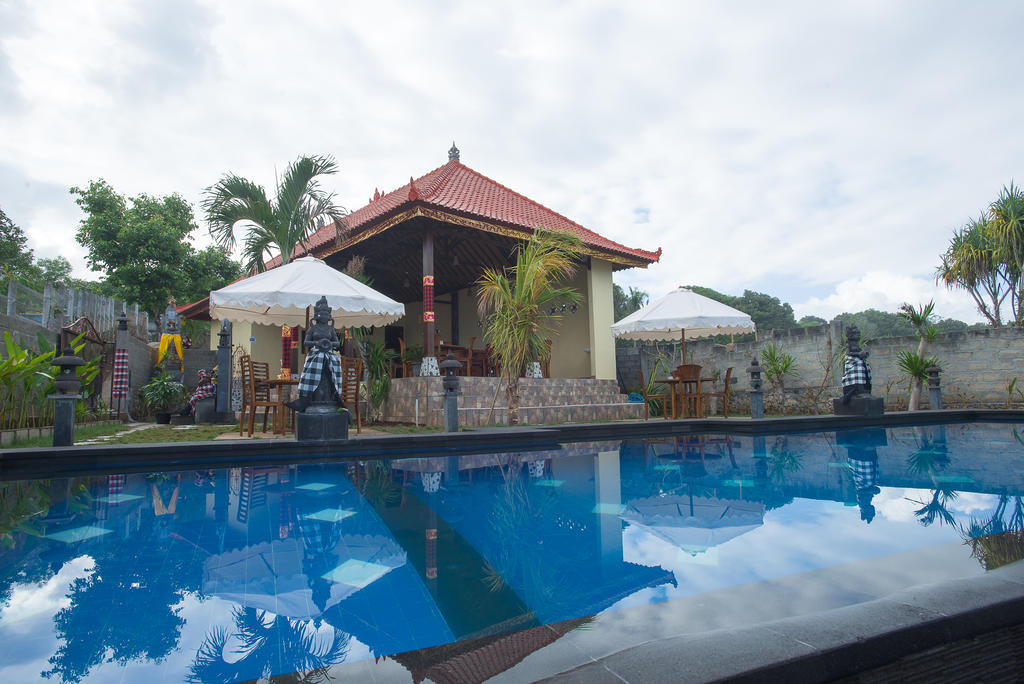 Twilight Ceningan Hotel นูซาเลมโบงัน ภายนอก รูปภาพ